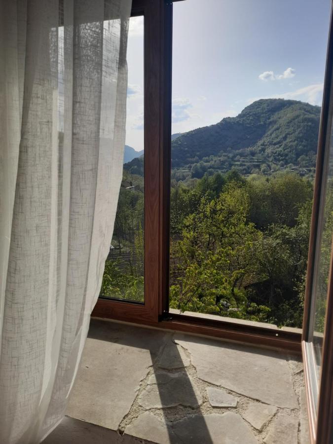 Bujtina Tusha Hotell Priska e Madhe Eksteriør bilde